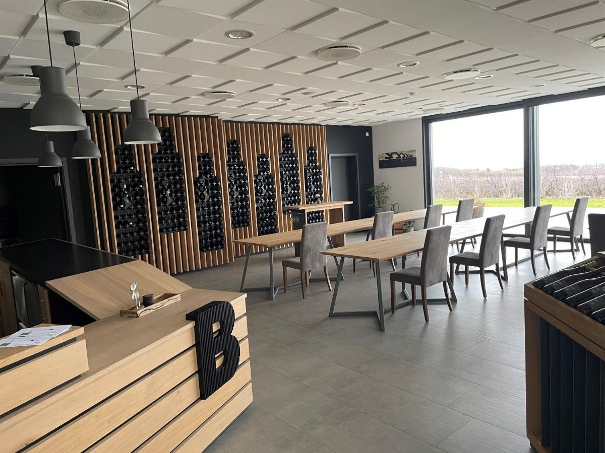 Weingut Bugner Meizelhof Klein-Winternheim Ngoại thất bức ảnh